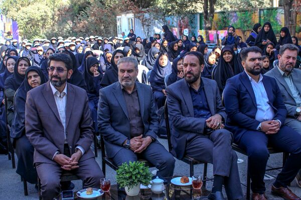 آیین بزرگداشت هفته بهداشت روان و انتخابات همیار مشاوران