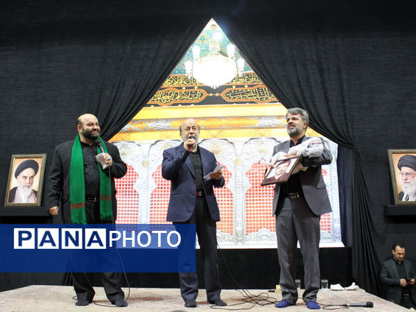 گهواره‌های عاشورایی و لالایی مادران همنوا با کودکان شهید