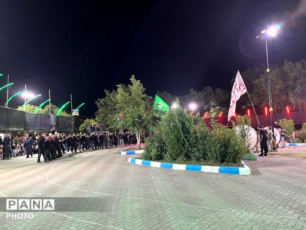 عزاداری عاشقان اباعبدالله الحسین علیه السلام