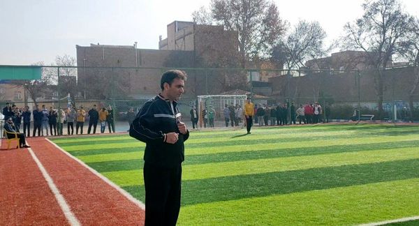 گذری بر فینال مسابقات فوتسال درون مدرسه دبیرستان شاهد ابوذر غفاری 