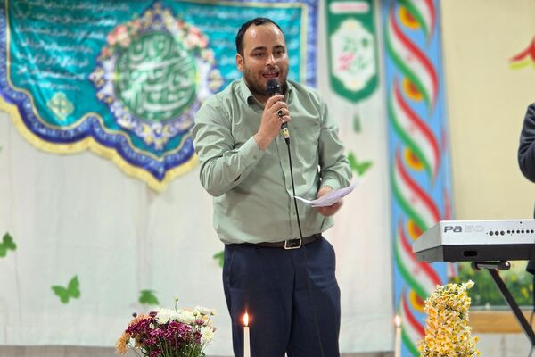 جشن میلاد با سعادت حضرت مهدی موعود(ع)در دبستان حاج همت بهارستان ۲