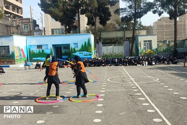 المپیاد ورزشی درون‌مدرسه‌ای؛ شور و نشاط در دبیرستان شهید بهرامی