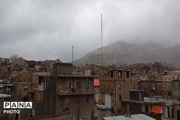  بارش باران در شهر بار 