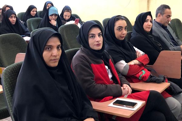 حضور آموزگاران پایه در برنامه‌های آموزشی سلامت و تندرستی(طرح شمیم) ناحیه دو شهرری 