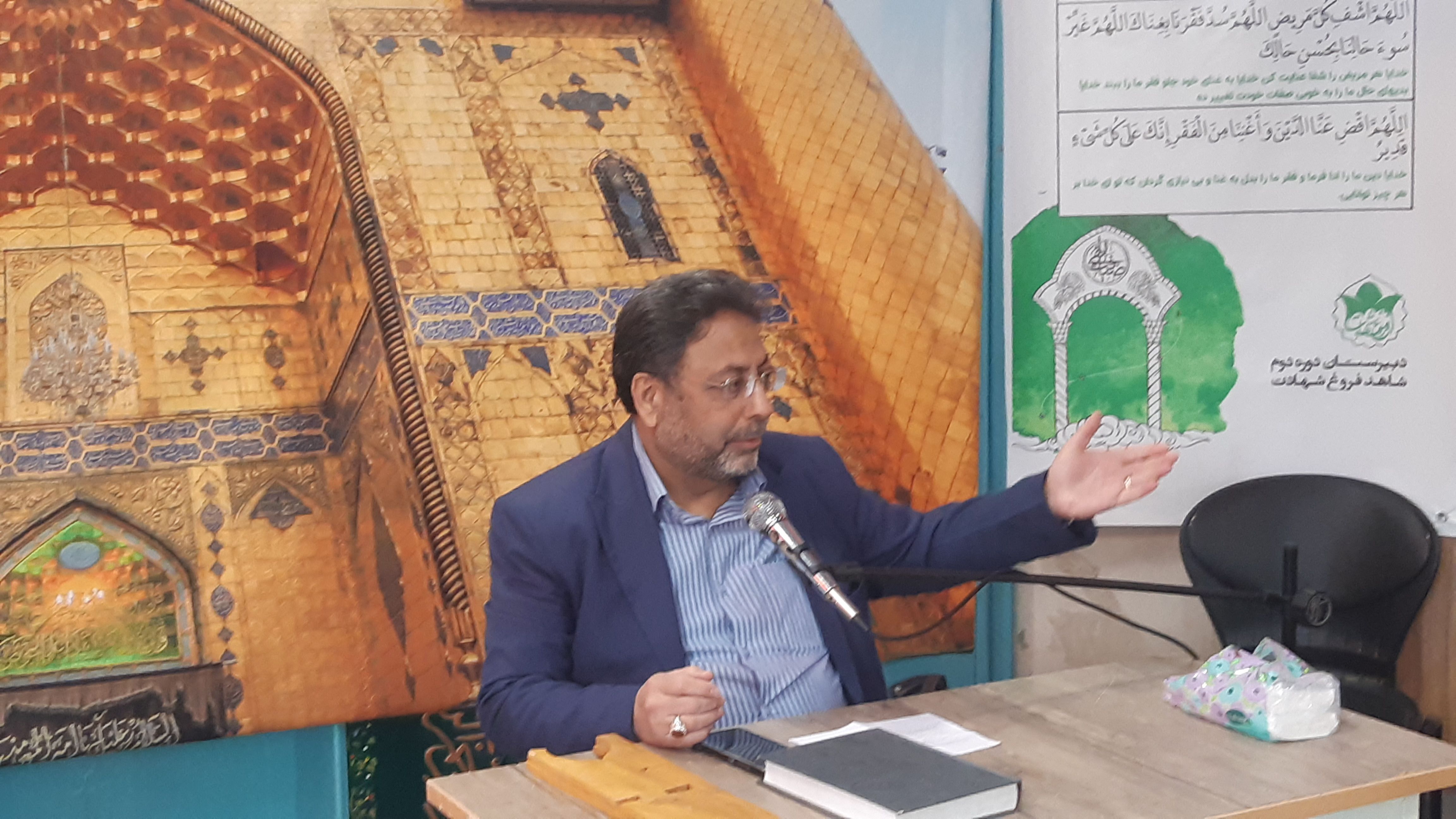 انسان‌های موفق دنباله‌رو مسیر حقیقت هستند