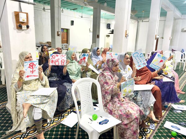 مراسم تجلیل از فرهنگیان بندر گروگ سیریک