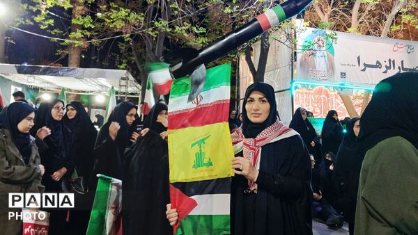 طنین ایستادگی در خرم آباد، خشم مقتدرانه مردم خرم‌ آباد در برابر دشمنان