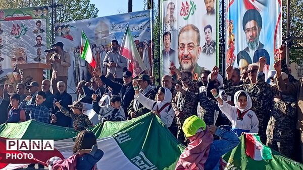 هم‌زمانی شکوه آسمان و زمین؛ ولادت امام رضا (ع) در سایه رژه اقتدار ملی