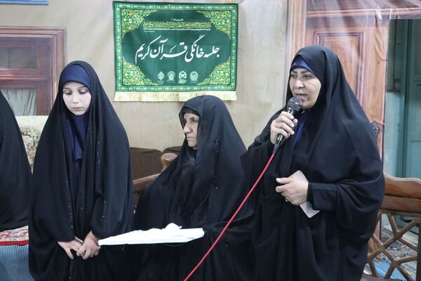 برنامه قرآنی «رواق» میزبان محفلی قرآنی