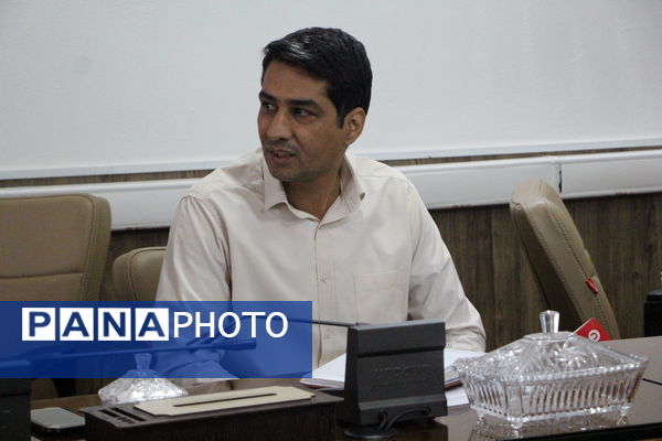 جلسه طرح نماد در آموزش و پرورش ناحیه یک یزد