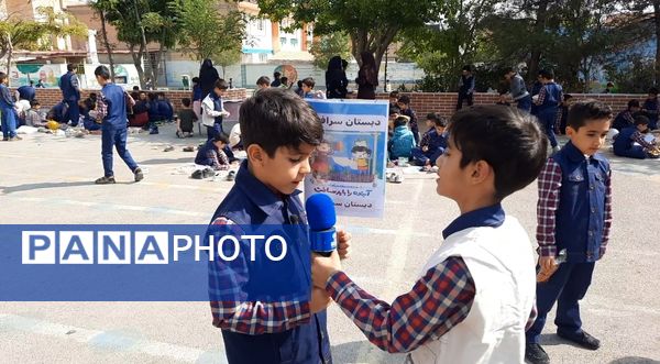 بمناسبت روز جهانی کودک برپایی جشنواره صبحانه سالم در دبستان پسرانه سرافراز ناحیه۷ مشهد