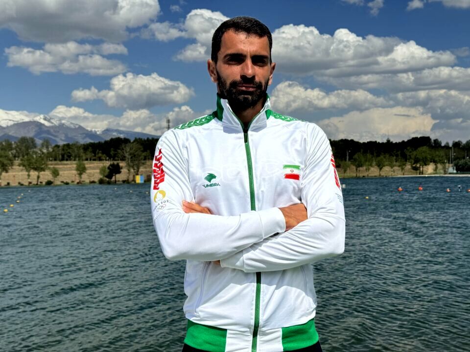 صید برنز از عمق آب‌های آرام قاره کهن/آقامیرزایی برنز گرفت 
