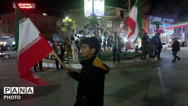 جلوه هایی از حضور باشکوه مردم آشخانه در راهپیمایی