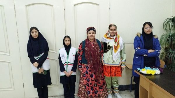 برگزاری هفته ماها در دبیرستان علامه جعفری ناحیه ۳