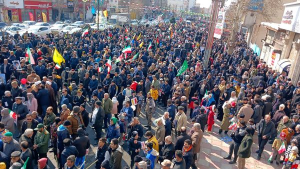 حضور پرشور و باشکوه مردم محمدشهر در راهپیمایی ۲۲بهمن