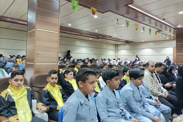 مدارس سما آباده در جشنواره سرود نغمه‌هاحائز مقام برتر شدند