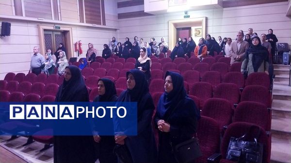 جلسه اولیا مربیان دبیرستان سرافرازان 