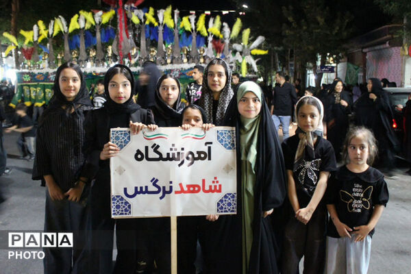 احلی من العسل نوای شیرین همدلی در تجمعات شبانه