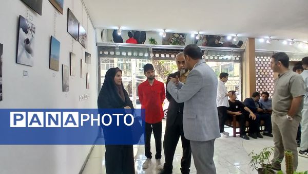 نمایشگاه آثار هنرهای تجسمی در ساری