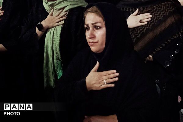 حضور حماسی مردم در میدان امام خمینی(ره) ورامین