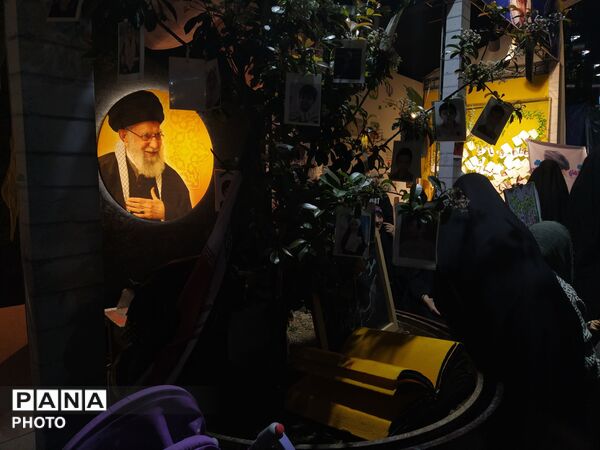 موکب‌ها در تجمعات شبانه میدان‌دار بودند