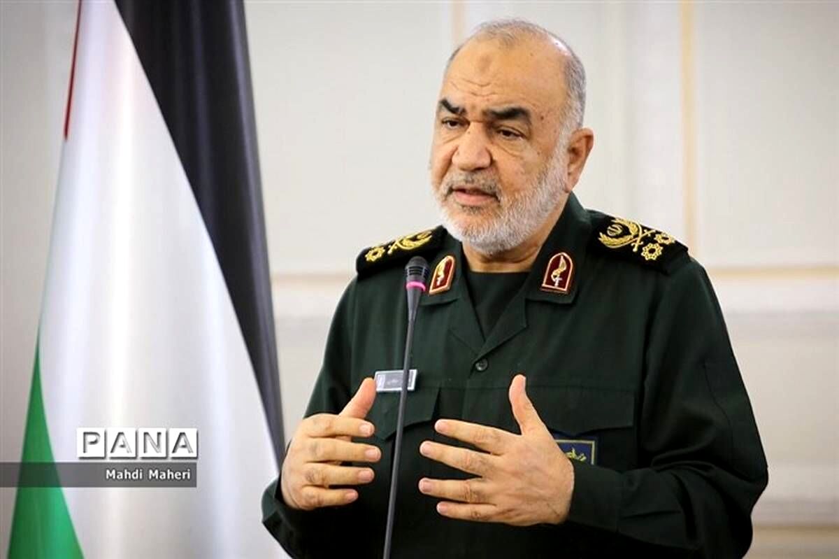 سرلشکر سلامی: هیچ‌کس نمی‌تواند ایران را از عرصه معادلات منطقه و جهان دور کند