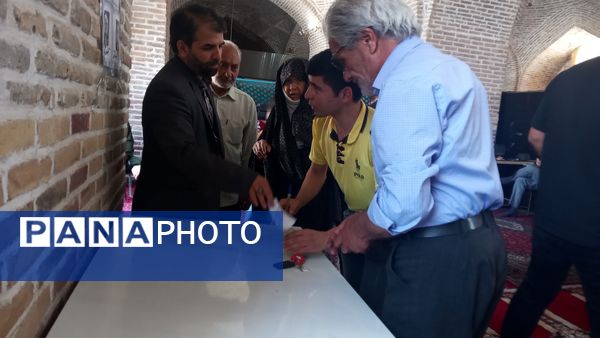 حضور پرشور مردم در انتخابات ریاست‌جمهوری شهرستان نیشابور