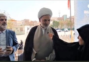 گرامیداشت هفته دفاع مقدس در دبیرستان هدف ناحیه 2 قم