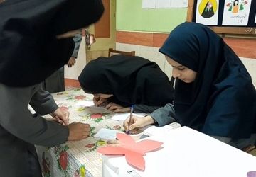 انتخابات همیار مشاور در دبیرستان متوسطه اول شهید احمد عاطف فومن