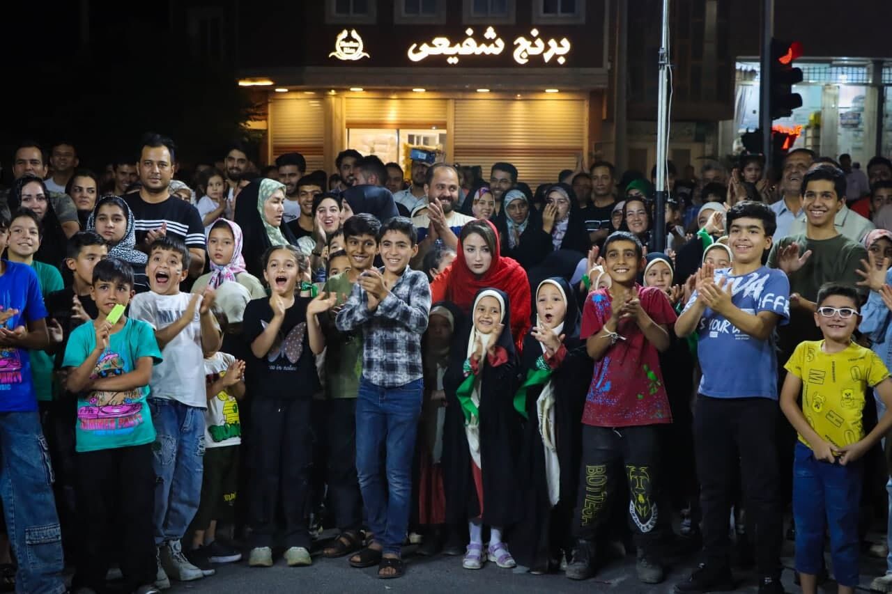 غدیر کیلومتری کاشان؛ جشن بی‌وقفه‌ی ولایت در چهارراه نماز