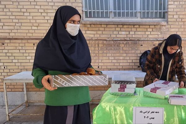 از ظهور نور تا درخشش فجر در دبیرستان پویش