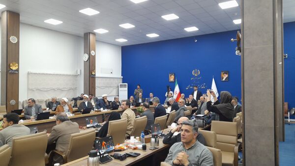 تماشای کشتی المپیک در استانداری مازندران با حضور وزیر آموزش و پرورش
