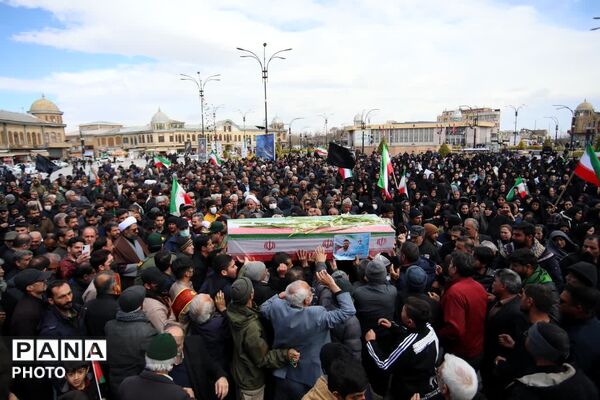 تشییع پیکر شهید مهدی مرادی در همدان