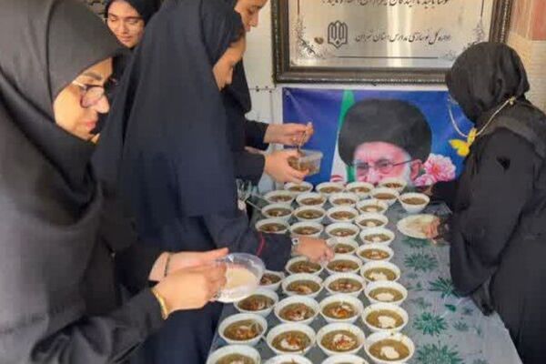 برپایی موکب های مختلف در مسیر پیاده روی اربعین در ناحیه دو شهرری 