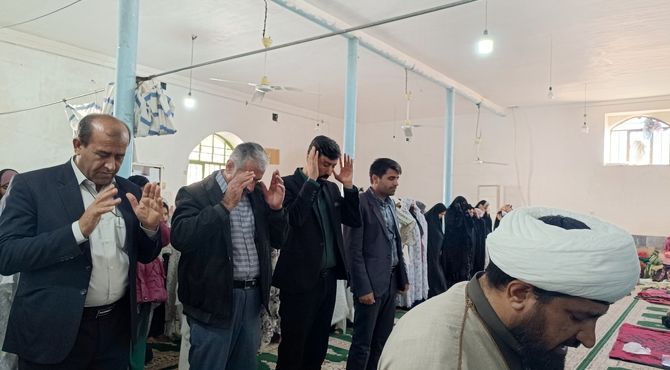 اعتکاف دانش آموزی در شهرستان دیشموک