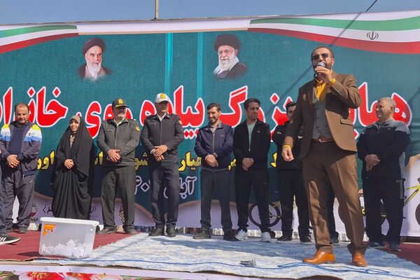  همایش بزرگ پیاده روی خانوادگی در نسیم‌شهر 