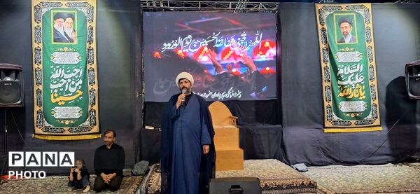 برپایی هیئت دانش آموزی در تجمعات شبانه مردم ولایتمدار طبس