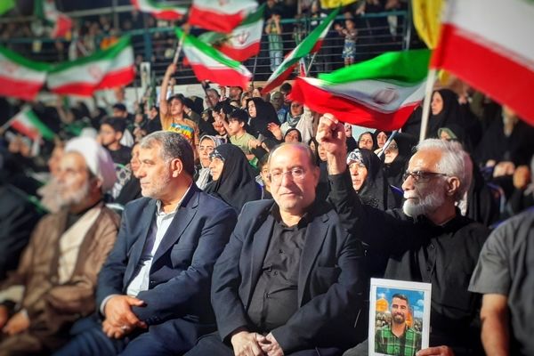 حضور مقتدرانه مردم، موثرترین عامل مایوس‌کننده دشمن
