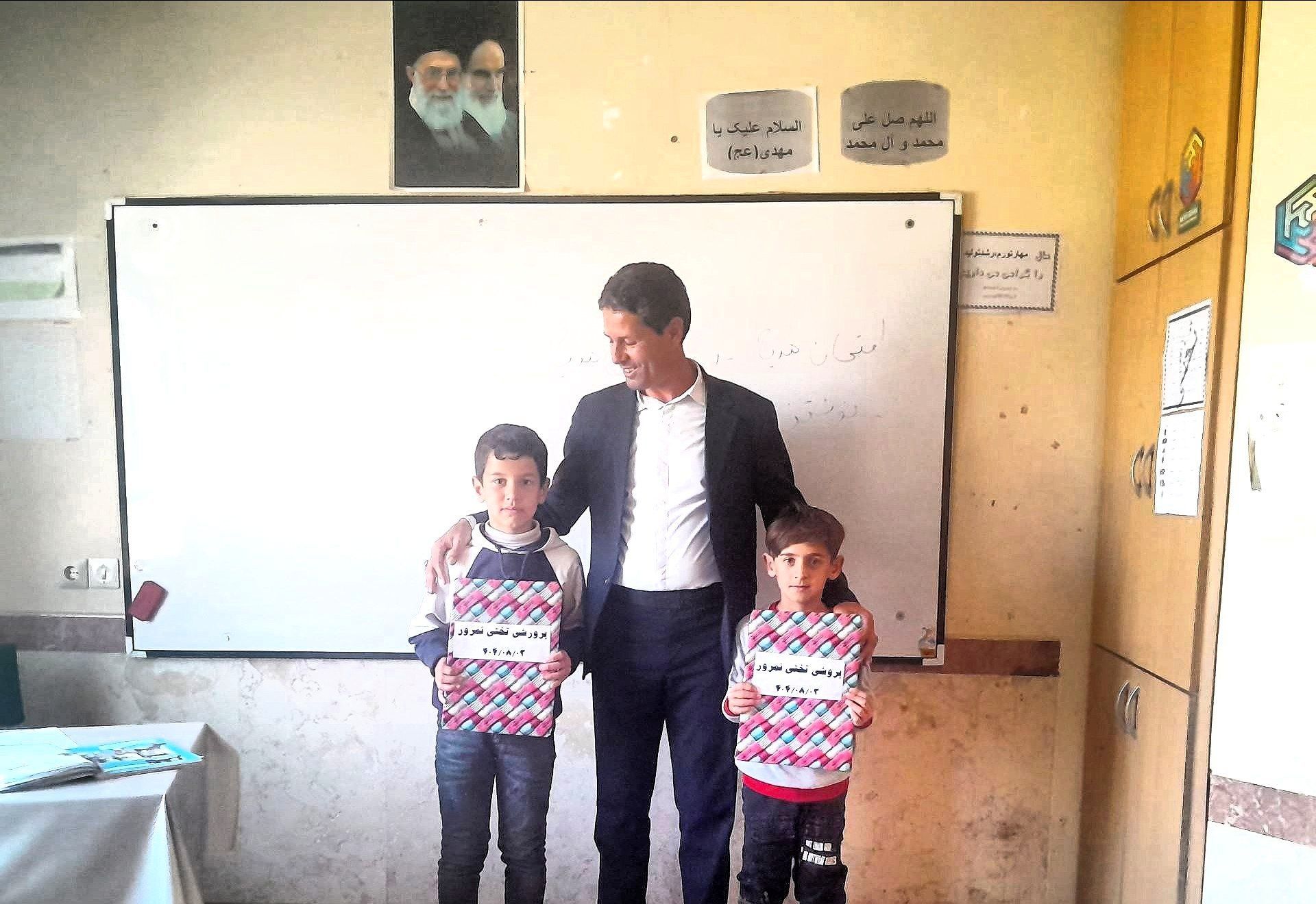 وقتی تشویق، رنگ عبادت می‌گیرد