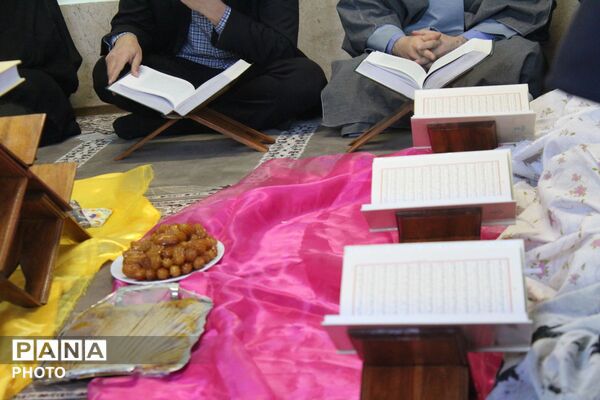 شب‌های دبیرستان  نسیبه در رمضان؛ تلفیق نور قرآن و شور افطاری