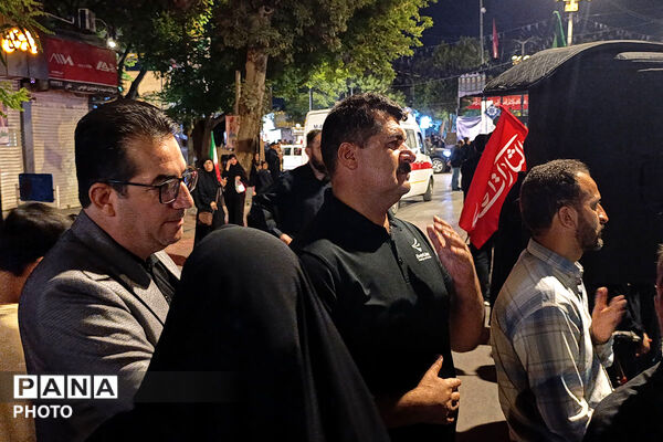 محفل انس با قرآن دانش‌آموزی در بزرگداشت مقام رهبر شهید در بجنورد
