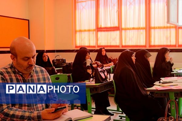 مرحله استانی دوره توانمندسازی نیروی انسانی «توانا» در قم
