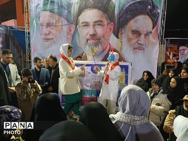 فرهنگیان و دانش‌آموزان گلوگاه یک‌صدا برای انقلاب