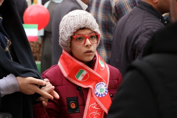 پیشتازان؛ راویان امروزِ انقلاب