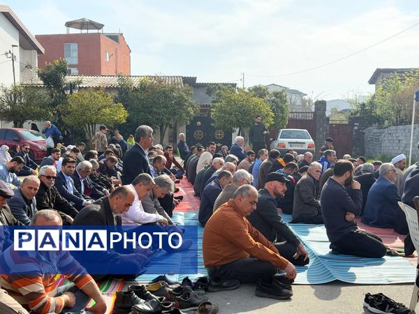 اقامه نماز عید فطر در ایزدشهر