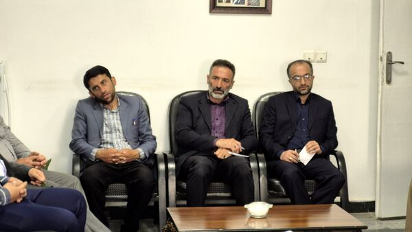 برگزاری جلسه شورای اداری در بلده