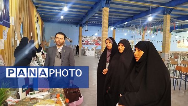 مدرسه انقلاب، بستری برای تبیین ارزش‌های انقلاب اسلامی