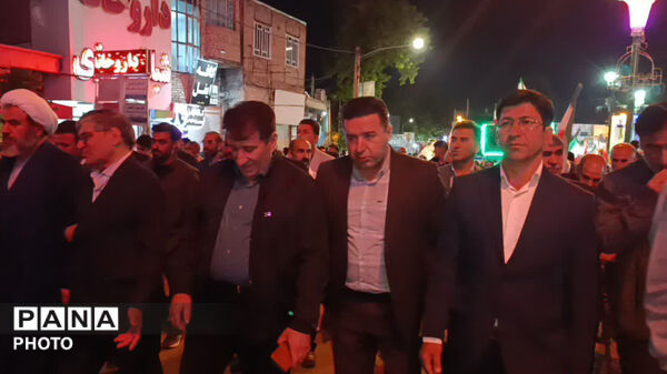 تجمع باشکوه مردم کوهدشت درشب شصت وپنجم بیعت بارهبر وتجدید میثاق با آرمان های انقلاب اسلامی