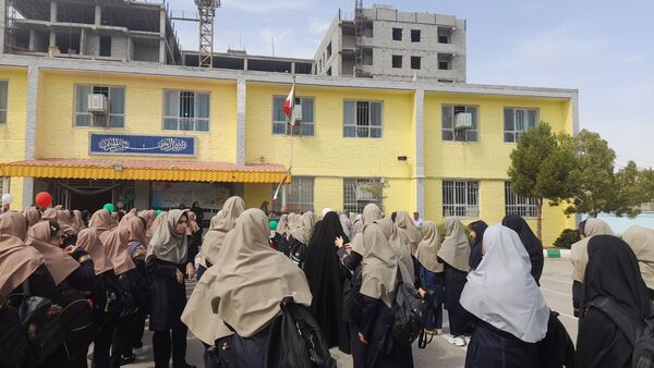 آیین بازگشایی مدارس در دبیرستان نورالهدی 