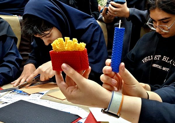 کارگاه مهارت آموزی کانون فرهنگی‌تربیتی نیایش به مناسبت روز دانش‌آموز